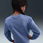 ナイキ スポーツウェア クラブ フリース ジュニアスウェットシャツ