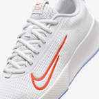 Calzado de tenis para cancha dura para mujer NikeCourt Vapor Lite
