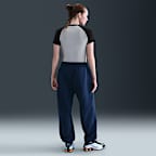 Nike Sportswear Chill Knit Camiseta entallada con estampado - Mujer