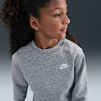 Nike Sportswear Club Fleece Older Kids' Crew-Neck Sweatshirt