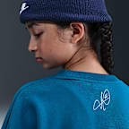 Bluza piłkarska z półokrągłym dekoltem o kroju oversize dla dużych dzieci (dziewcząt) Nike Kylian Mbappé Club Fleece