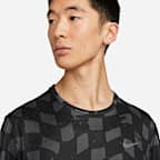 Nike Dri-FIT Miler Men's Short-Sleeve Running Top