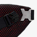 LeBron Hip Pack (10L)