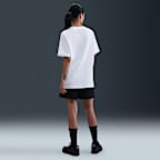 Nike Women's Loose Short-Sleeve Basketball T-Shirt