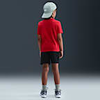 Conjunto de 2 piezas con shorts de tejido Knit Club para niños talla pequeña Nike