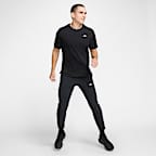 Kortærmet Nike Solar Chase Dri-FIT ADV-løbetrøje til mænd