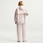 Nike Sportswear Women's Loose Mid-Rise Belted Pintuck Trousers