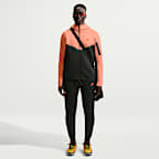 Schwarz/Hyper Crimson