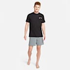 Nike Unlimited vielseitige Dri-FIT Herrenshorts ohne Futter (ca. 18 cm)