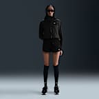 Ledig huvjacka Nike Sportswear Windrunner i vävt material för kvinnor