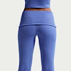 Pants de tela de canalé ajustados de tiro medio para mujer Nike Sportswear Chill Knit