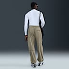 Nike Tech szőtt, túlméretezett férfinadrág