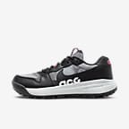 Nike ACG Lowcate SE Men's Shoes
