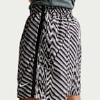 Shorts de entrenamiento Dri-FIT de tejido Woven para niño talla grande Nike Multi