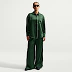 Playera de manga larga oversized de satén para mujer Nike Sportswear