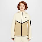 Parachute Beige/Light Khaki/Black/Black