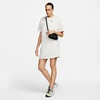 Nike Sportswear Swoosh Women's Short-Sleeve Dress