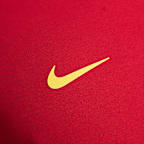 Liverpool FC Essential 男款 Nike 足球 T 恤