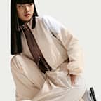 Pants deportivos de tiro medio oversized para mujer Nike Sportswear