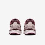 Chaussures Nike P-6000 pour femme