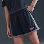Shorts de fútbol Dri-FIT de 10 cm para mujer Nike Academy