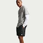 Shorts de tejido Woven ligeros para hombre Nike Windrunner