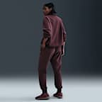Nike Sportswear Phoenix Plush Women's Cozy Fleece Oversized Mock-Neck Top