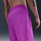 กางเกงขาสั้นอเนกประสงค์ 7 นิ้วไม่มีซับในผู้ชาย Nike Dri-FIT Form