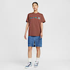 Nike Sportswear Women's Loose Short-Sleeve Graphic T-Shirt