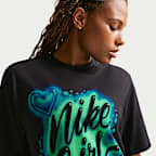 Playera de corte cuadrado para mujer Nike Sportswear Essentials