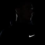 Nike Form Men's Dri-FIT Hooded Versatile Jacket