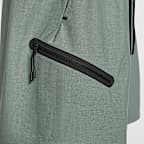 Nike Tech 男款 Dri-FIT Shori 寬鬆剪裁短褲