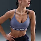 Bra deportivo ajustable con almohadillas para mujer Nike Indy Light Support