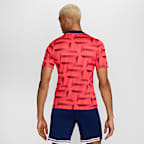 England Academy Pro Men's Nike Dri-FIT Football Pre-Match Short-Sleeve Top