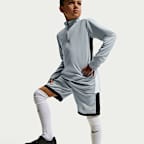 Shorts de fútbol de tejido Knit Dri-FIT para niños talla grande Nike Academy