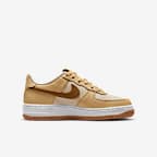 Nike Air Force 1 LV8 Older Kids' Shoes