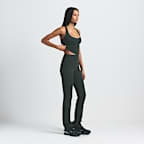 Leggings rectos de tiro alto con panel en V para mujer NikeSKIMS Matte