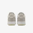 Nike Air Force 1 '07 LV8 Men's Shoes