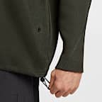 ナイキ テック メンズ フリース クルー リフレクティブ (再帰反射) デザインのアクセント付き