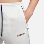 Nike Challenger Track Club Men's Dri-FIT Running Trousers