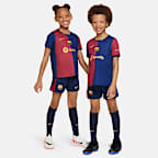 Tredelat fotbollsställ FC Barcelona 2024/25 Stadium (hemmaställ) Nike Replica för barn