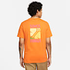 เสื้อยืดผู้ชาย Nike Sportswear Somos Familia