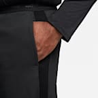 Nike Stride Men's Dri-FIT 13cm (approx.)Hybrid Running Shorts