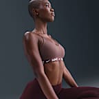 Nike Indy Light Support padded verstelbare sport-bh