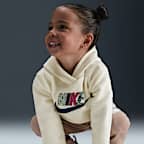 Sudadera con gorro sin cierre infantil Nike Wild Warmth