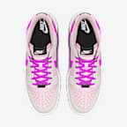 Sapatilhas personalizáveis Nike Dunk Low Unlocked By You para mulher