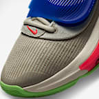 Freak 3 Basketball Shoes