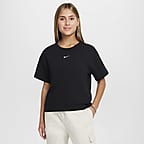 Nike Sportswear Essential Big Kids' (Girls') T-Shirt