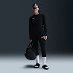 Haut de foot à manches longues et col ras-du-cou Dri-FIT Nike Academy pour femme