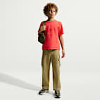 Playera para niños talla grande Nike Sportswear